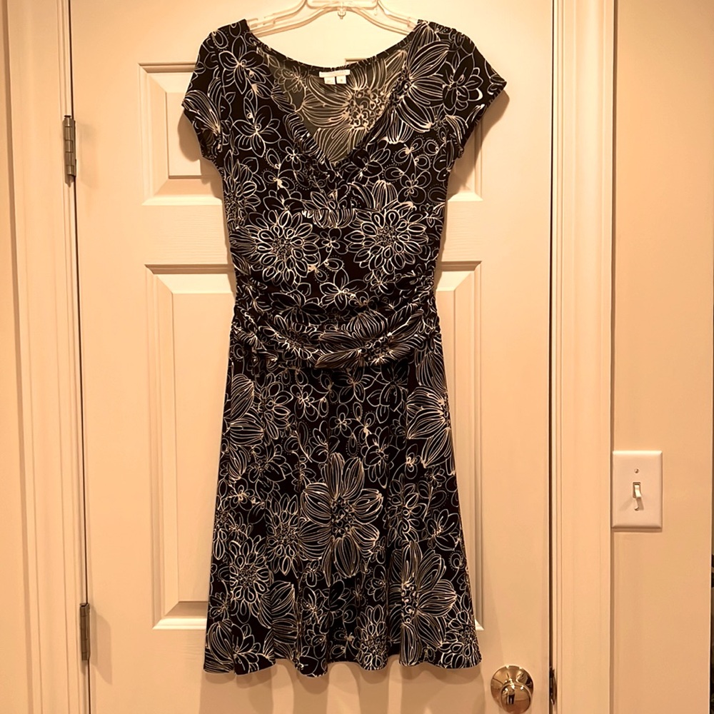 Lightweight jersey a-line dress